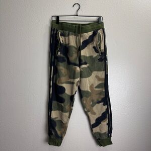 Adidas Camo Fleece Sweatpants Size Medium